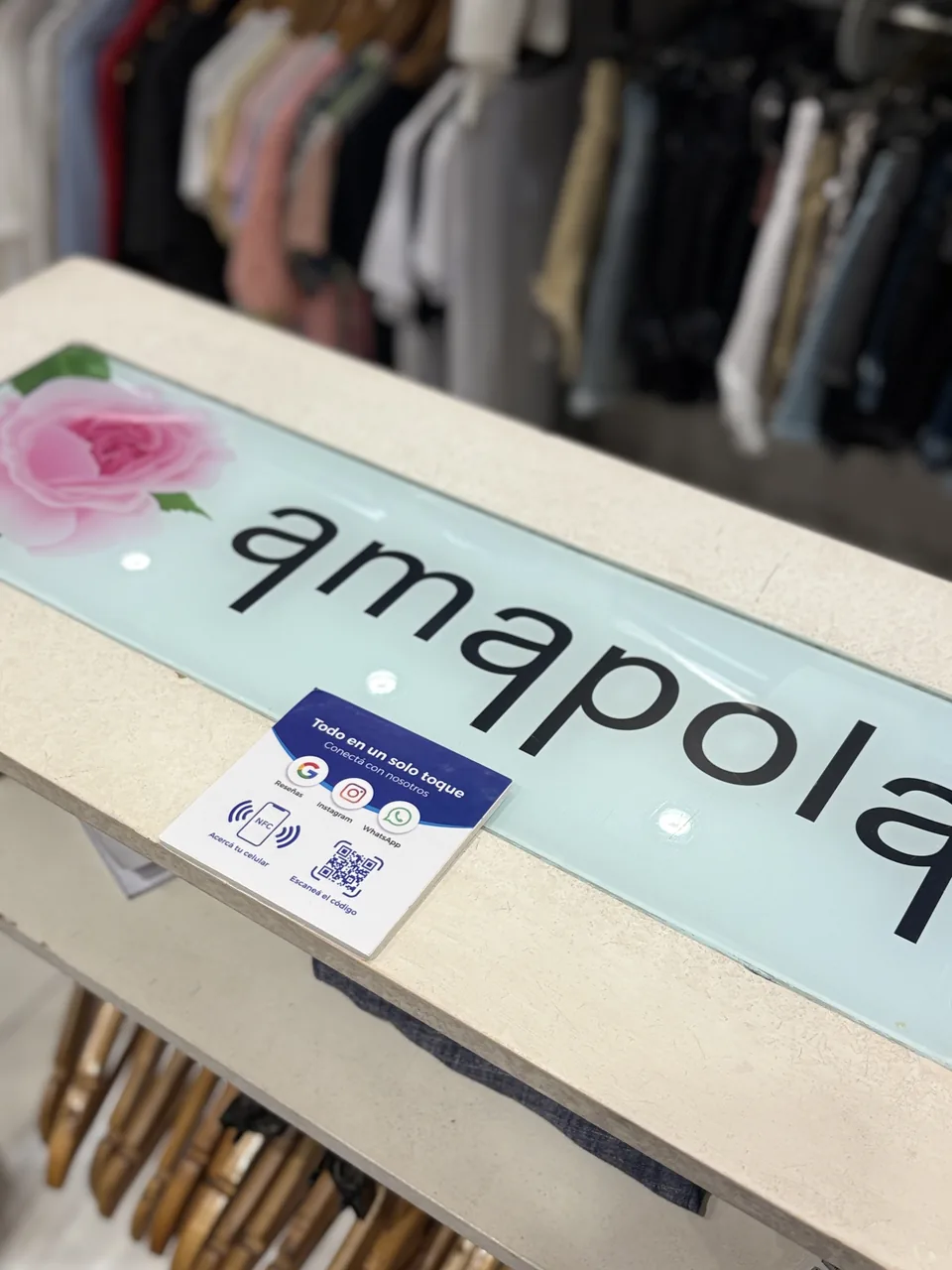 Orikuo en el mostrador de Amapola